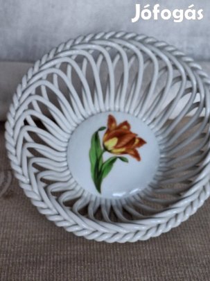 Herendi fonott kosár