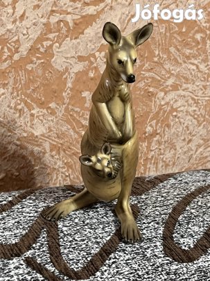 Herendi porcelán figura