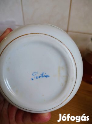Herendi porcelán tertia