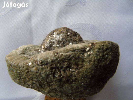 Hermanov ball - hermanov ásvány labda