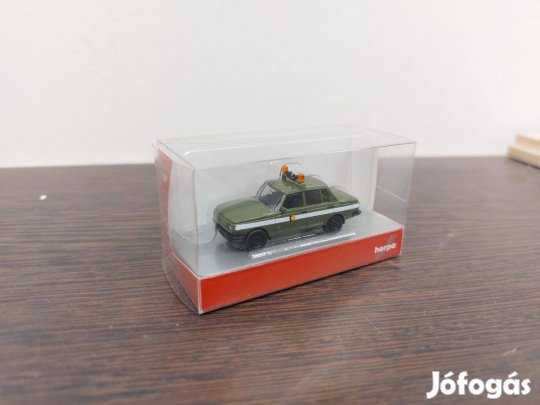 Herpa Wartburg 353 NDK katonai autó H0