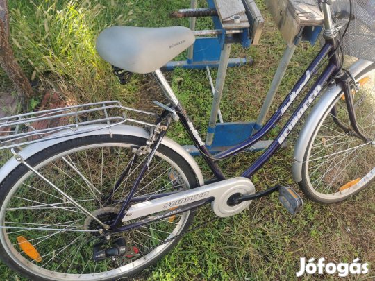 Hervis scirocco női kerékpár kosárral hátsó tartóval eladó