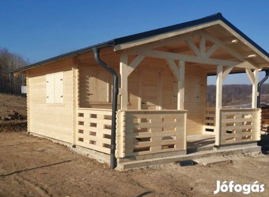 Hétvégi ház helyszíni telepítéssel