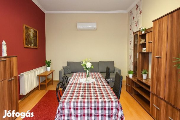 Hevesi eladó 160 nm-es ház