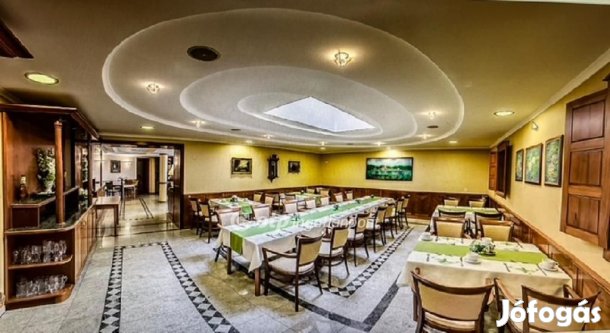 Hévízi 600 nm-es panzió eladó