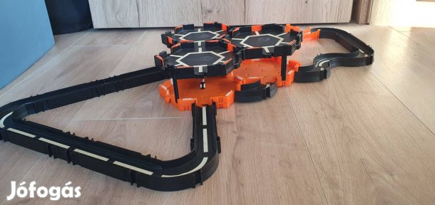 Hexbug bogár pálya