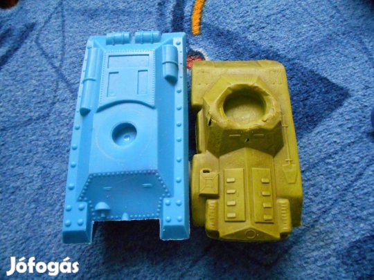 Hiányos műanyag harcjármű autók