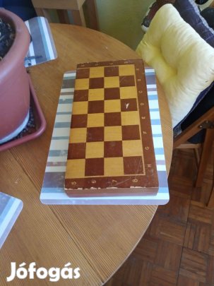 Hiánytalan retró Fa sakktábla eladó 28000ft óbuda személyesen óbudán l