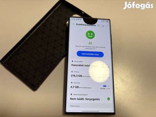 Hibás Samsung Galaxy S22 Ultra (12/256Gb)