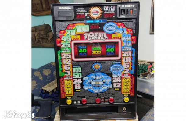 Hibás fali játék dísznek, felújításra