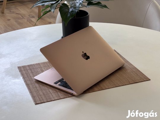 Hibátlan MacBook Air 2020 M1 13 512GB 8GB 2 ÉV Garanciával