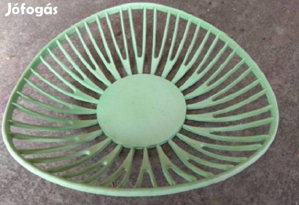Hibátlan Retro műanyag kosárka tál