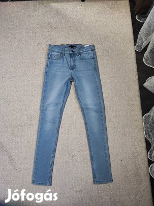 Hibátlan Tommy Hilfiger farmer eladó! 