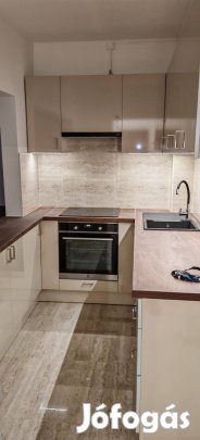 Hibátlan! Újszerű!