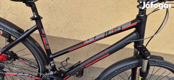 Hibátlan! Winora 28" Női Tárcsafékes Krostrekking kerékpár eladó!