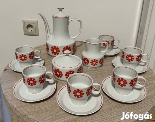 Hibátlan állapotú Retro porcelán Hollóházi kávéskészlet eladó Budán! 