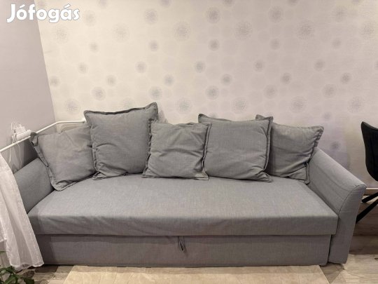 Hibátlan állapotú kanapé sürgősen eladó