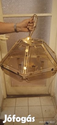 Hibátlan arany színű láncon függő csillár