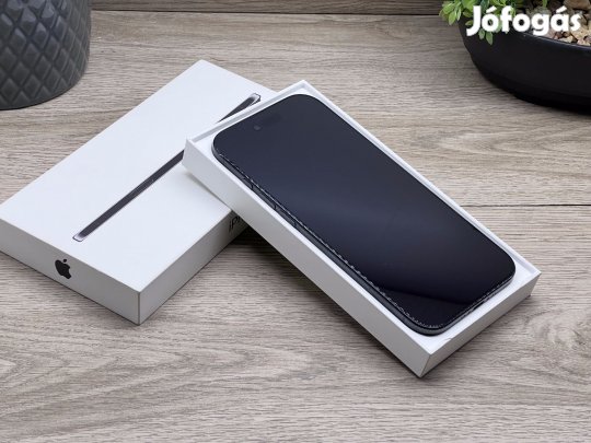 Hibátlan iPhone Air Space Black 256GB 2 ÉV Garanciával 100%