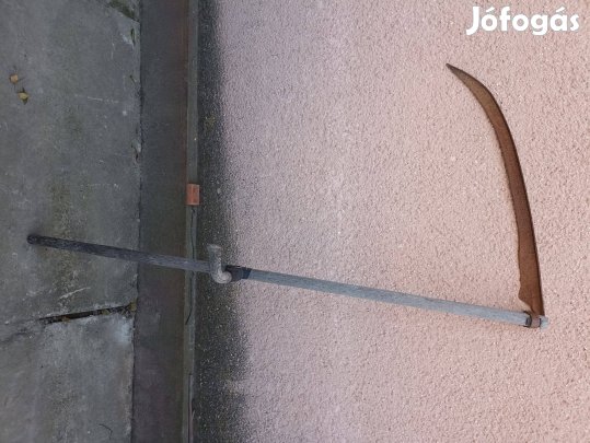 Hibátlan megkímélt állapotban Kasza hagyományos fanyelű