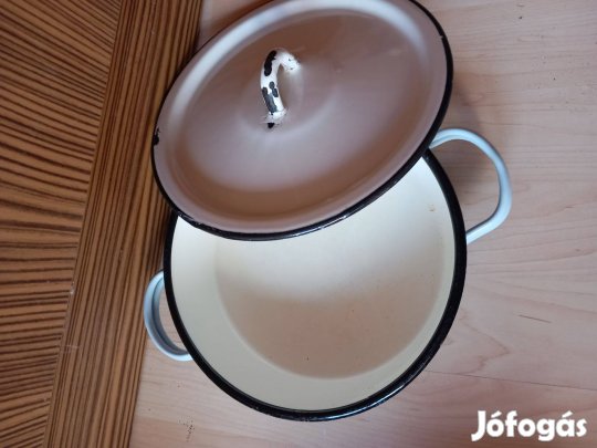 Hibátlan zománcos füles serpenyő és fedő átm 25cm