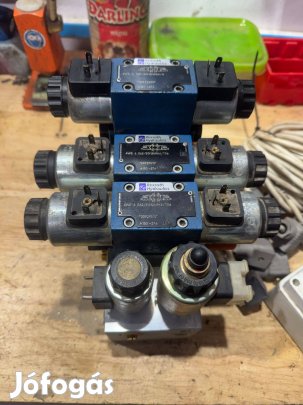 Hidraulika vezérlő tömb