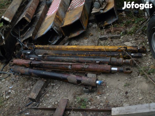 Hidraulikus Munkahengerek 1M-Től2 M-IG Tátra Ad28 T16 CKD Talpalókito