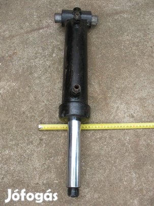 Hidraulikus munkahenger