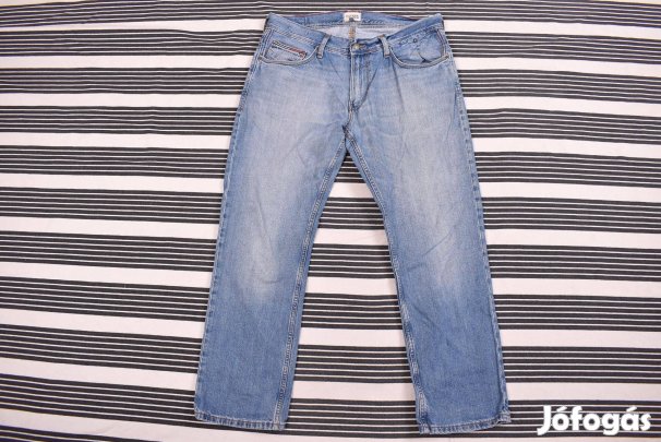 Hilfiger farmer 36/30 3356