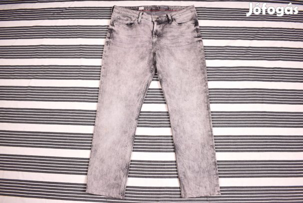 Hilfiger női farmer 33/32 359