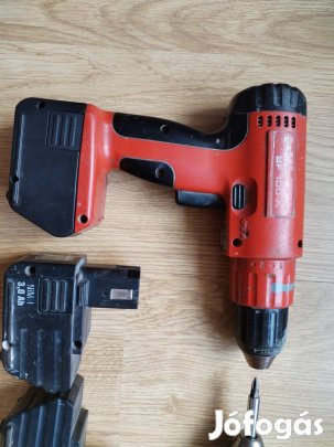 Hilti sf 100a akksis fúró- csavarozó két garnitúra +4 akku +töltő