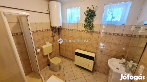 Himesházai 100 nm-es ház eladó