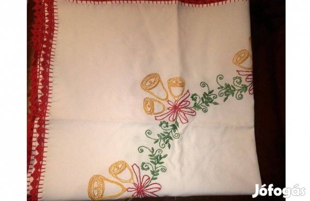 Hímzett karácsonyi terítő eladó