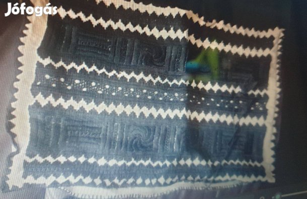 Hímzett kispárna huzat eladó