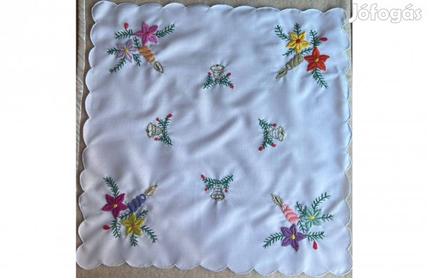 Hímzett terítő, Karácsonyi 41x41 cm