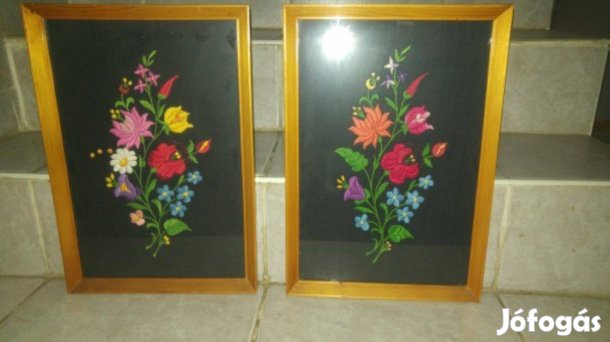 Hímzett virágképek 28x40cm fa fakerettel