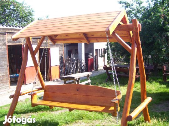 Hintaágy akácból és tölgyből egyenesen a gyártótól