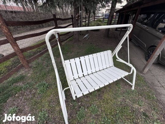 Hintaágy müanyag ülőkével