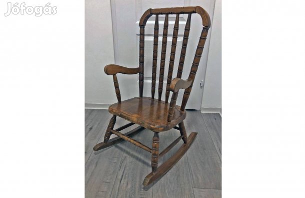 Hintaszék gyereknek faragott tömörfából eladó