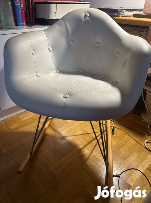 Hintaszék kamasz szobába