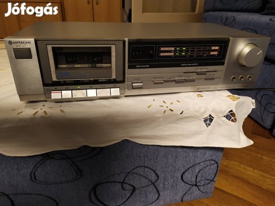 Hitachi D-E22 magnódeck