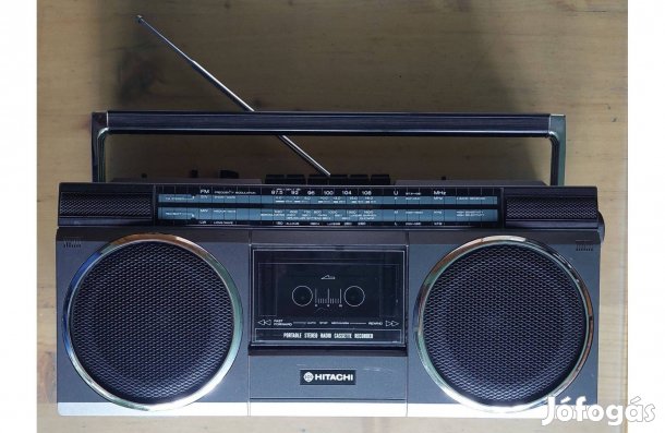 Hitachi TRK-6830E Sztereó Rádió AM/FM Kazettás MAGNÓ Boombox Walkman