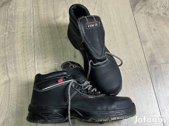 Hks munkavédelmi acelbetetes cipő eur42 