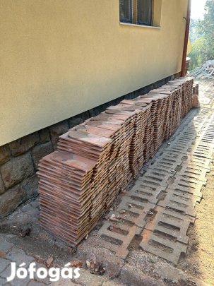 Hódfarkú ívesvágású alapcserép bontott 125Ft/db 555db