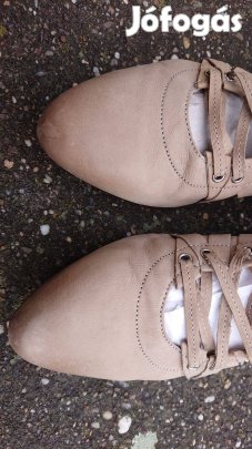 Högl bézs, melange színű, fűzős, csinos kiscipő, 41-es méret