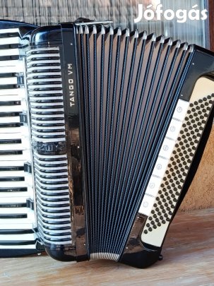 Hohner 120 harmónika