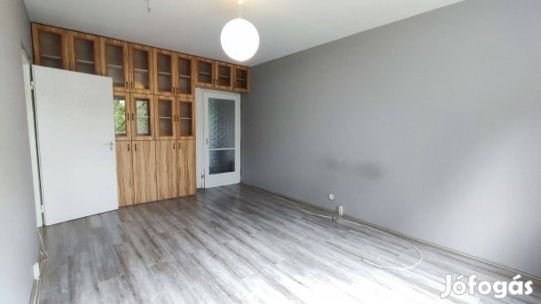 Holland Licit! Eladó panellakás Szegeden az Építő utcában