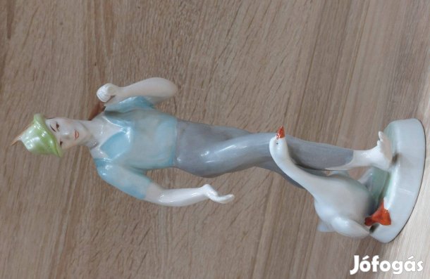 Hollóházi Lúdas Matyi porcelán eladó. Az ár irányár