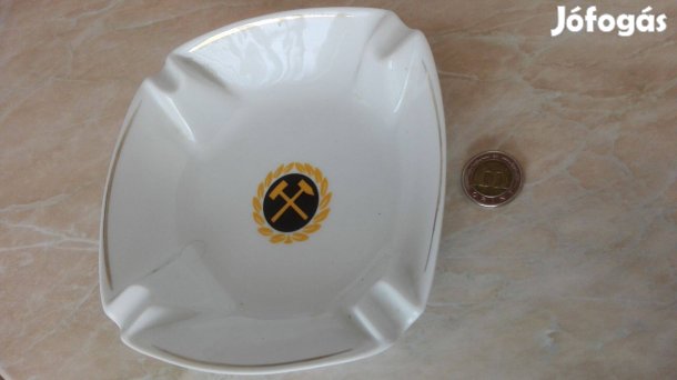 Hollóházi Porcelán régi Bányász címeres nagy alakú hamutál