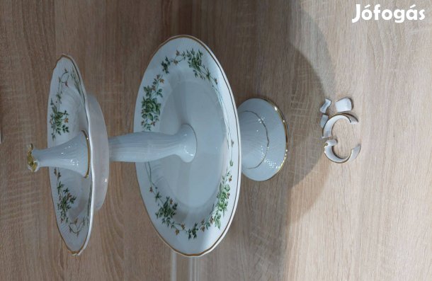 Hollóházi emeletes süteményes kínáló. Az ár irányár